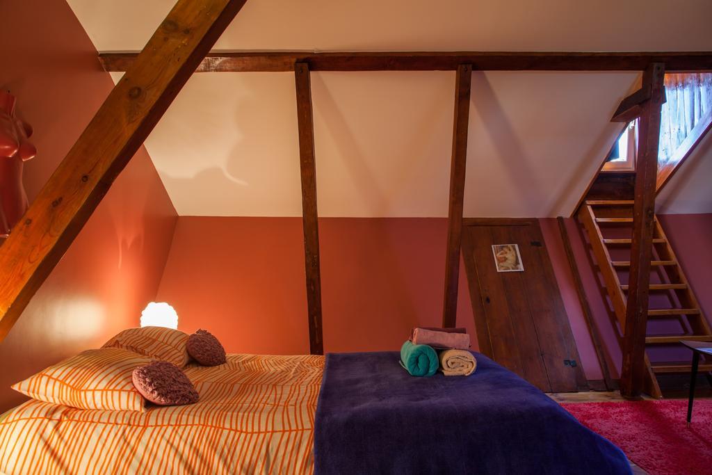 Hostel Graca 28 Лиссабон Номер фото
