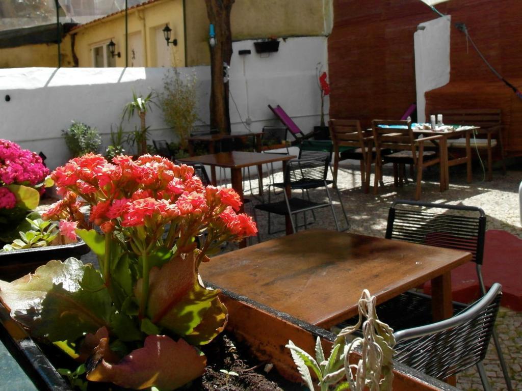 Hostel Graca 28 Лиссабон Экстерьер фото