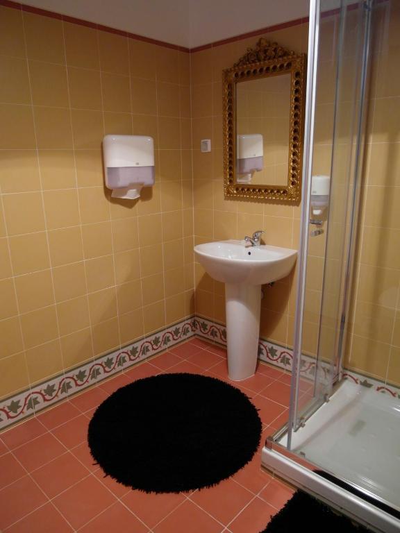 Hostel Graca 28 Лиссабон Экстерьер фото